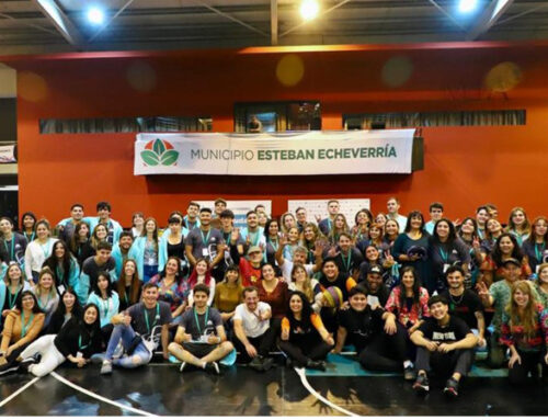Jovens da região estão em Esteban Echeverría para participar da Scholas Cidadania Mercocidades